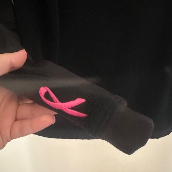 The North Face Black Breast Cancer Awareness Denali Fleece Jacket Size S… - Picture 13 of 16